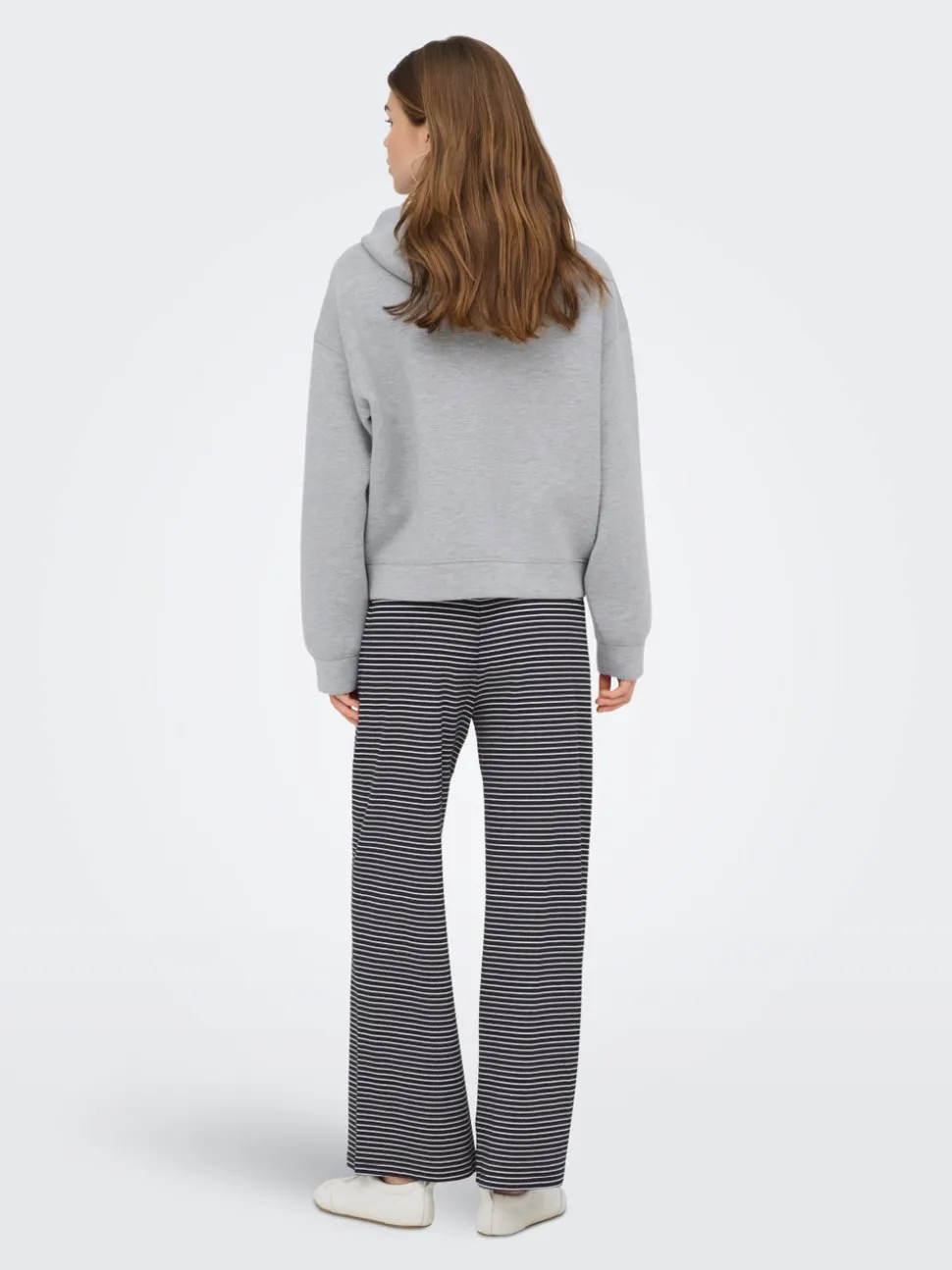 ONLSAGA Loose Fit Pantaloni in maglia