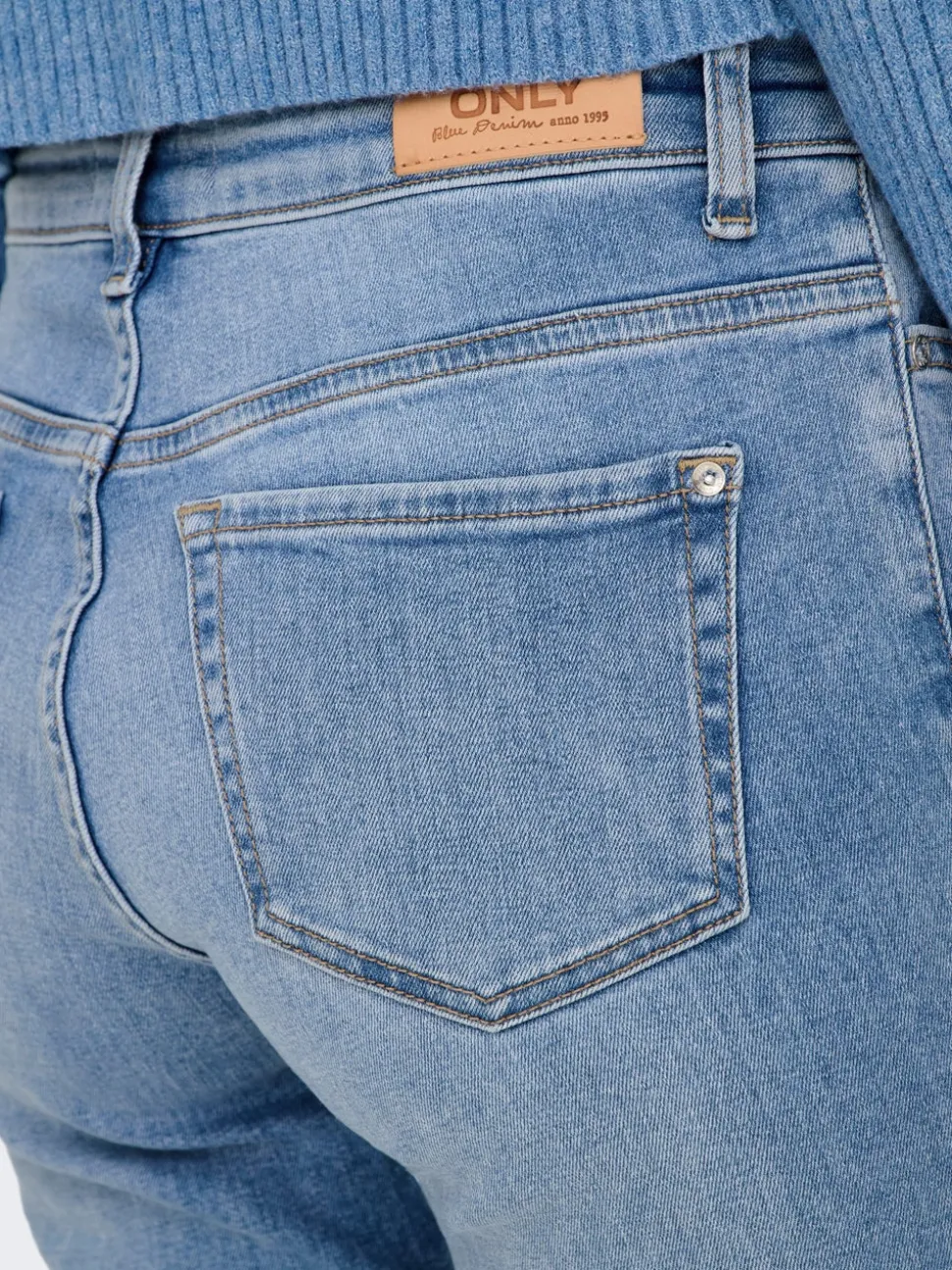 ONLSUI Vita media Slim Fit Jeans