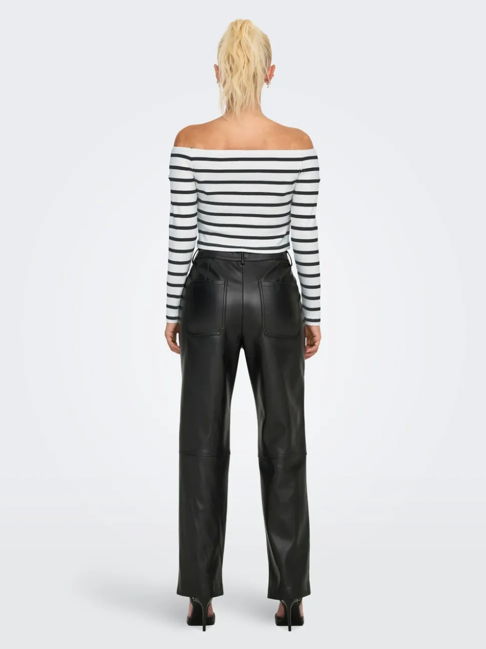ONLTALA Top