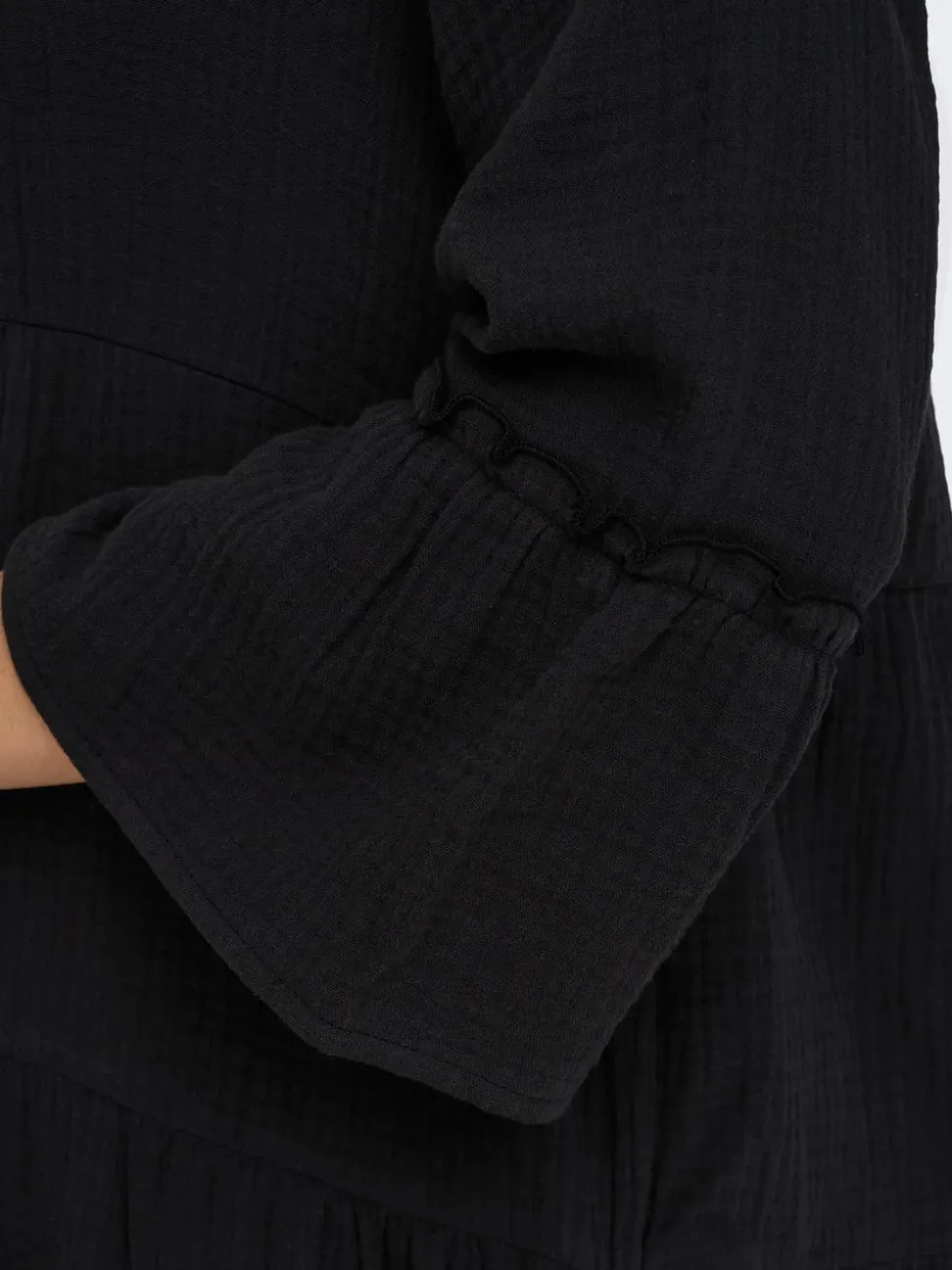 ONLTHYRA Vestito corto
