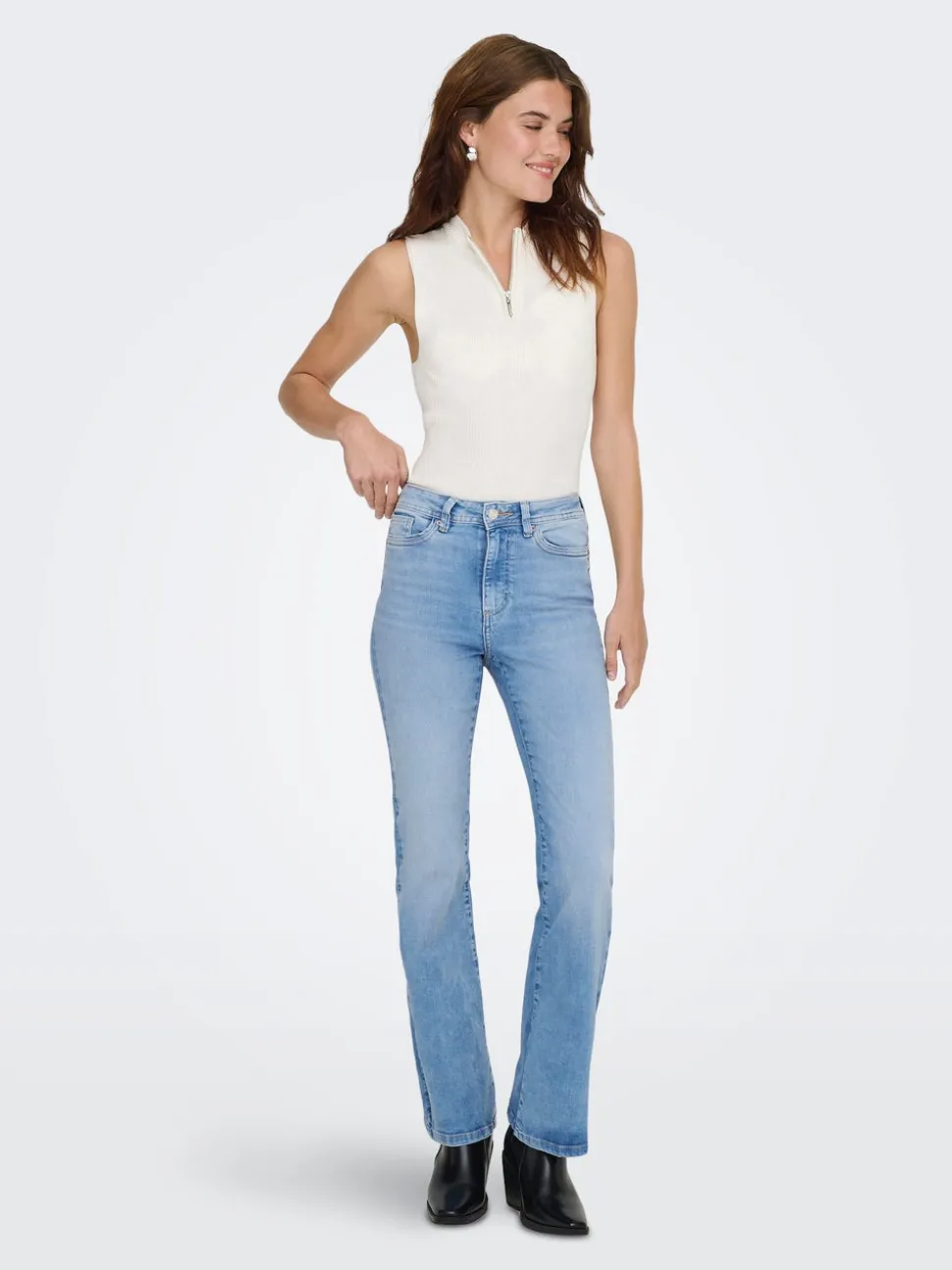 ONLWAUW Vita alta Flared Fit Jeans