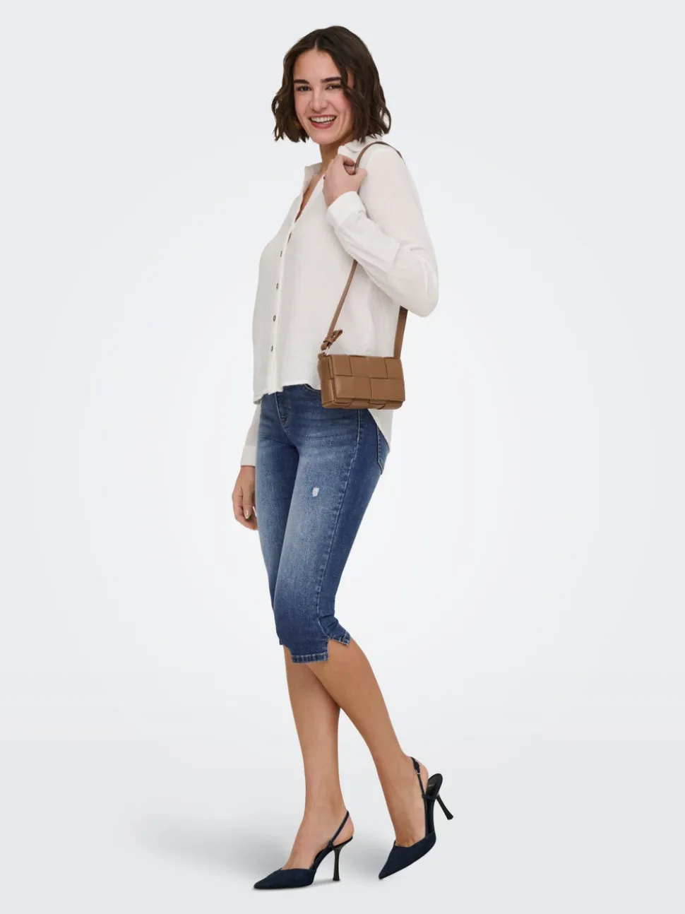 ONLWAUW Vita media Regular Fit Capris