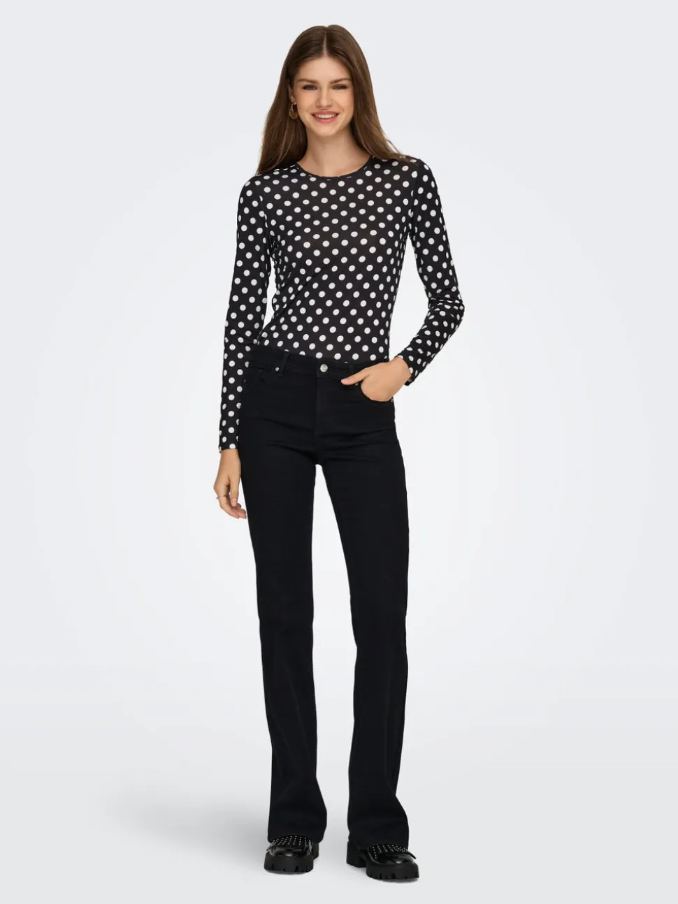ONLWOW Vita media Flared Fit Jeans