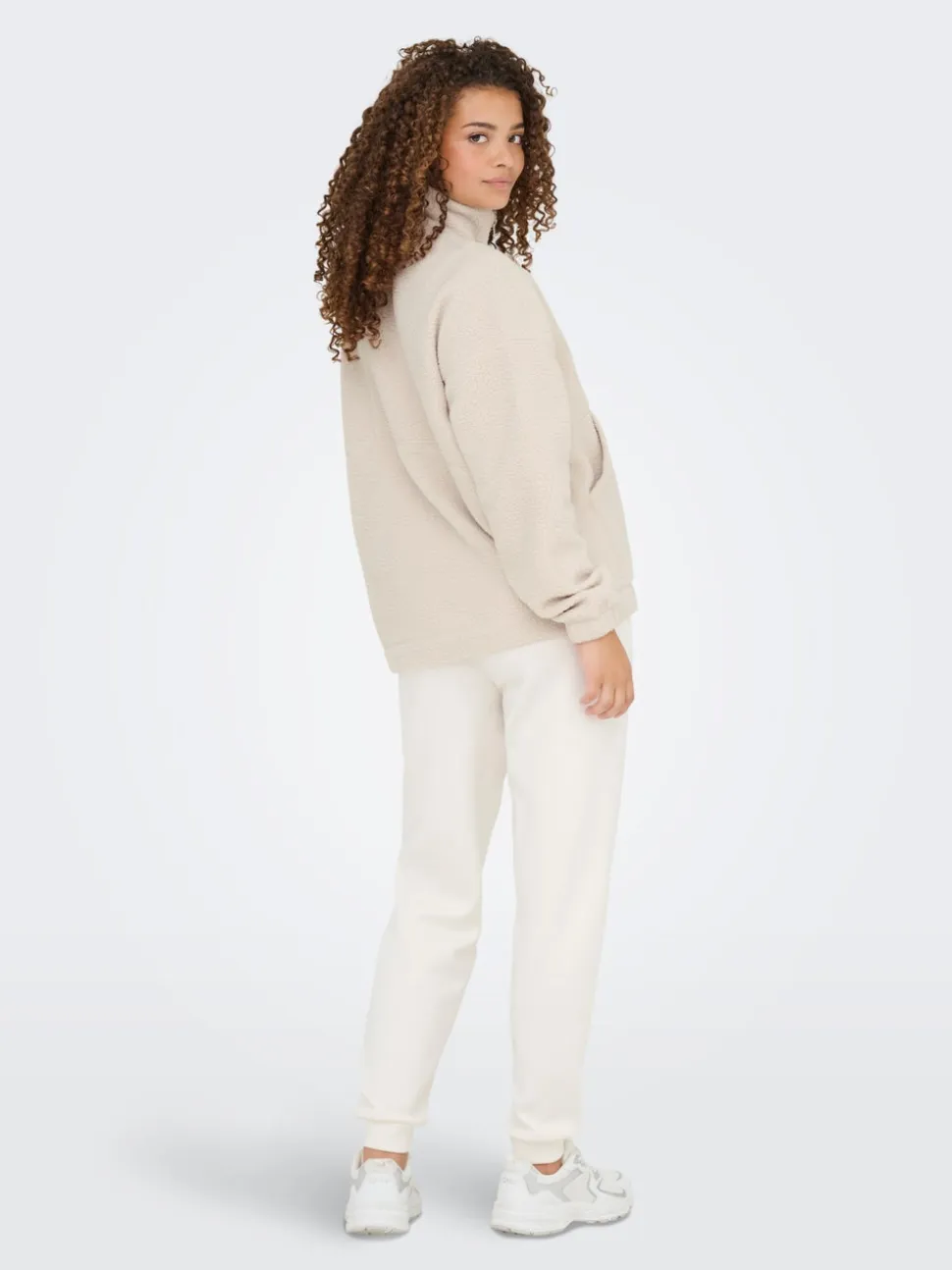 ONPMON Cardigan in Felpa