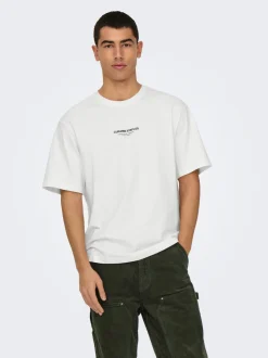 ONSCURATED T-shirt
