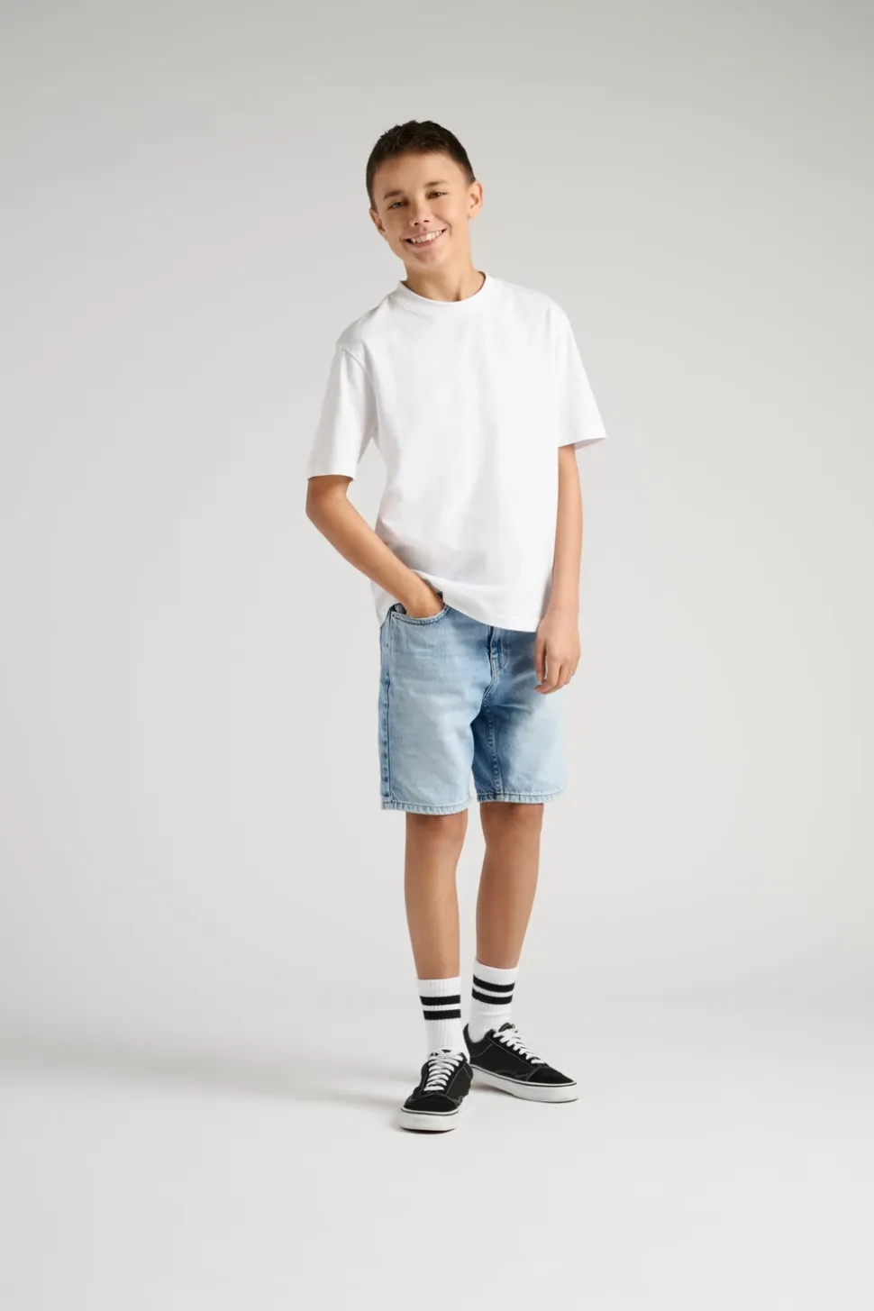 OSJEDGE Vita media Straight Fit Shorts