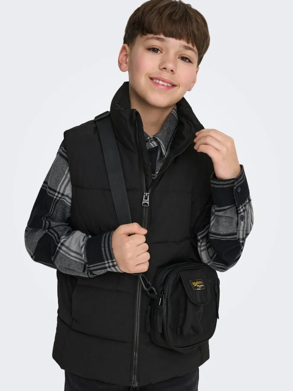 OSJGLOBAL Piumino smanicato
