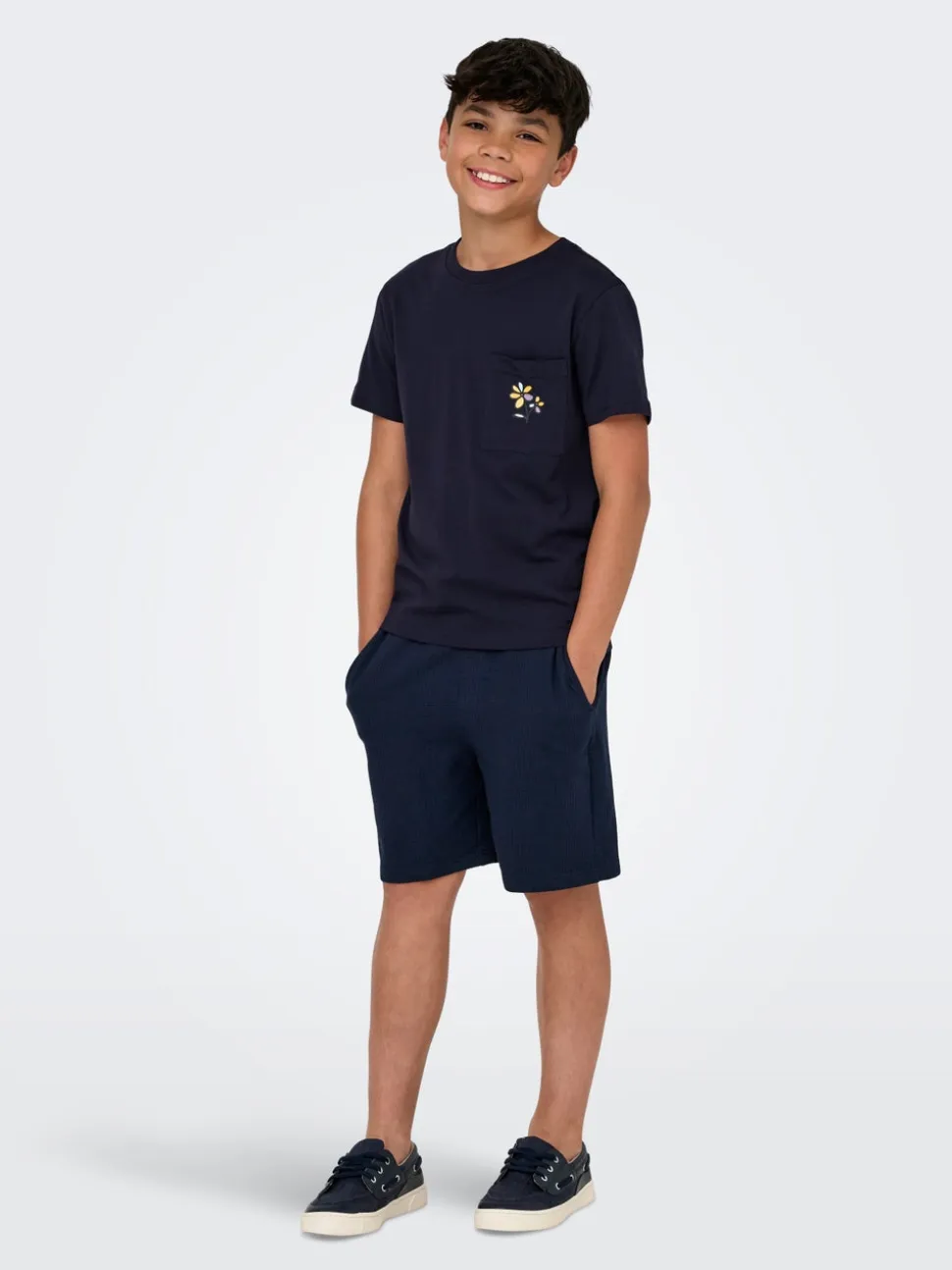 OSJKIAN Vita media Regular Fit Shorts