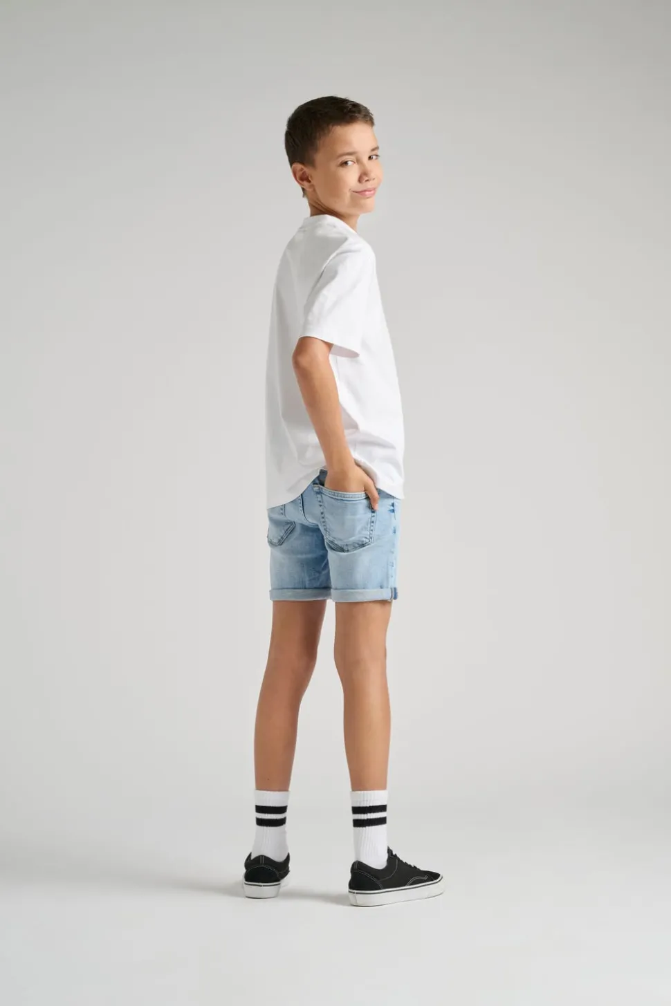 OSJPLY Vita media Regular Fit Shorts