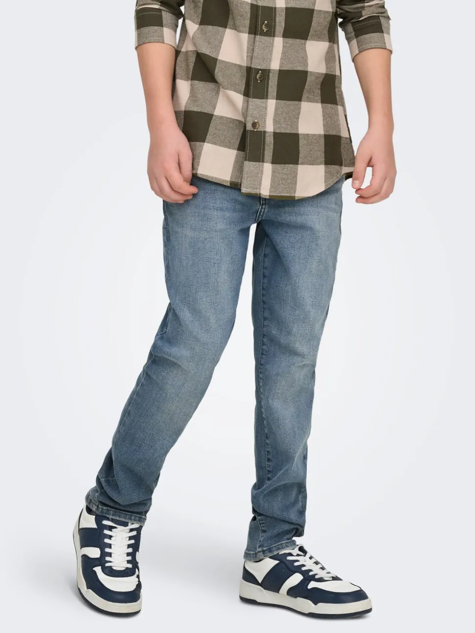 OSJWEFT Slim Fit Jeans